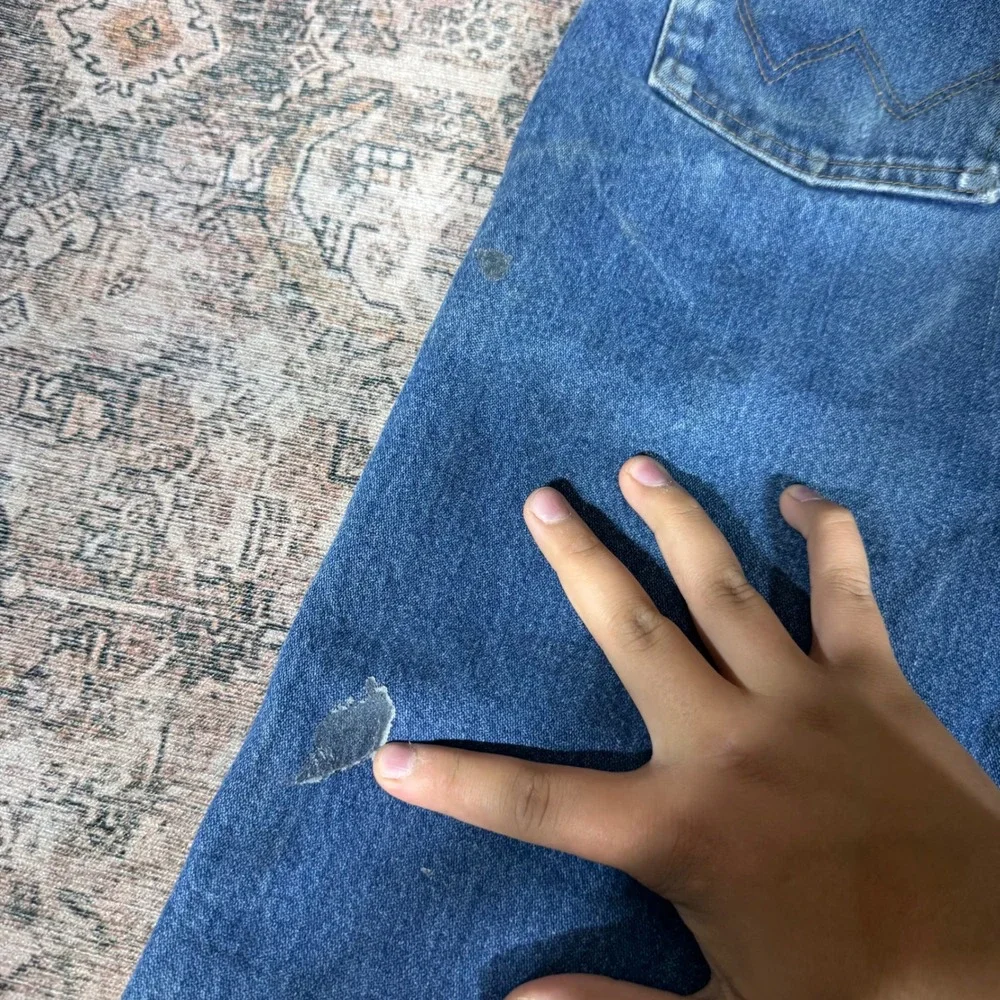 Wrangler 13MWZPW Cowboy Cut Blue Jeans Mens 30x32 Distressed Western Workwear